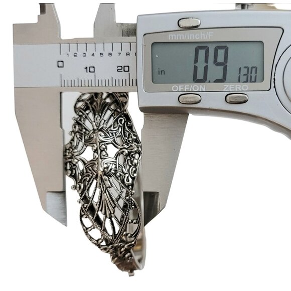 Silver Tone Filigree Victorian Style Tongue Clasp Bangle Bracelet - Picture 9 of 12